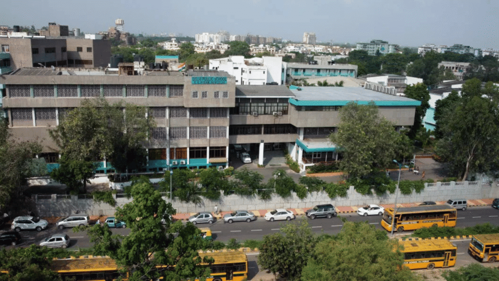 Top 10 schools in india 4 Delhi public school, rk puram