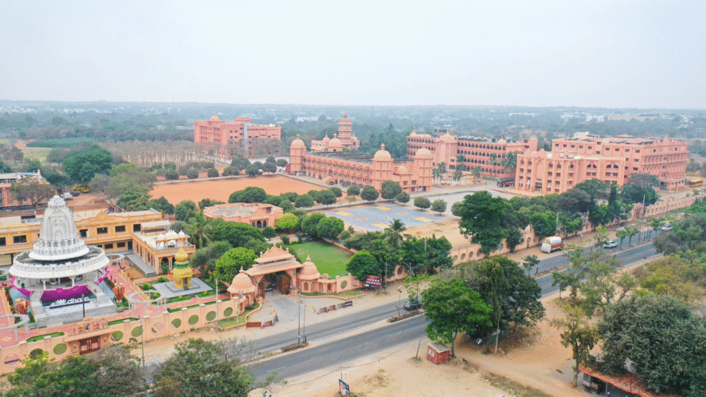 Top 10 schools in india 3 Shree swaminarayan gurukul international school, hyderabad