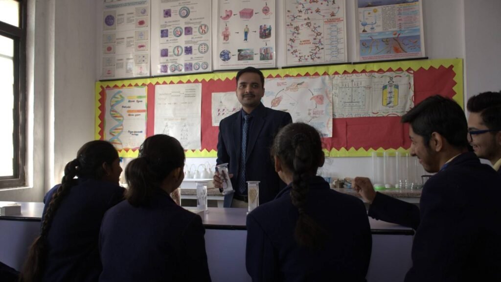 Students doing practical in tisa bio lab